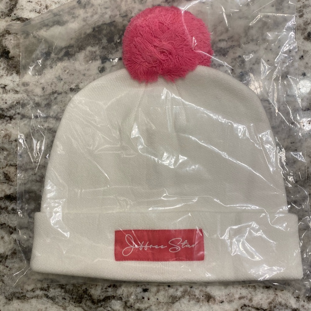 *Exclusive* Jeffree Star Cosmetics Winter Beanie